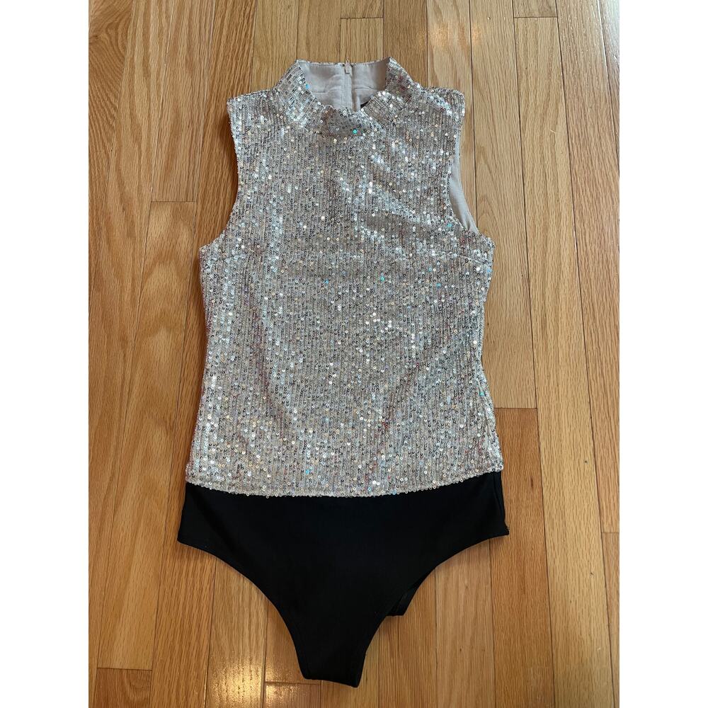7 For all‎ mankind sequin bodysuit Size Small, silver, black, mock neck, snaps